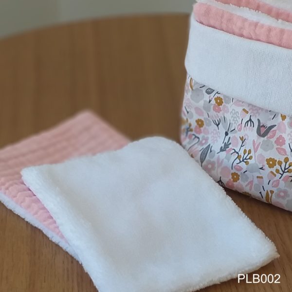 Panier et lingettes bébé