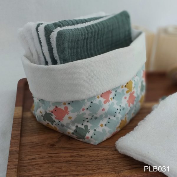 Panier et lingettes bébé